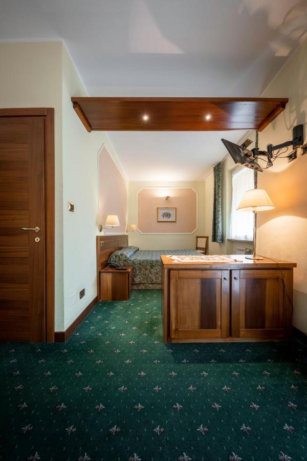 Hotel Elena Сен-Венсан Екстер'єр фото